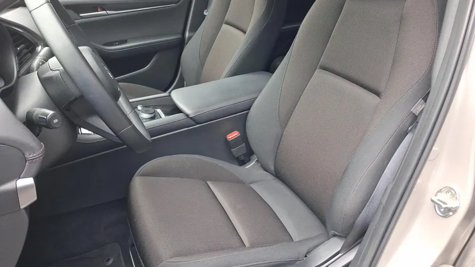 MAZDA 3 3 2.0 mHEV Prime Line aut