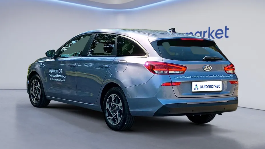 HYUNDAI i30 i30 1.5 DPI Pure
