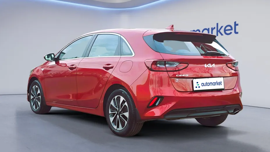KIA Cee'd Ceed 1.5 T-GDI M