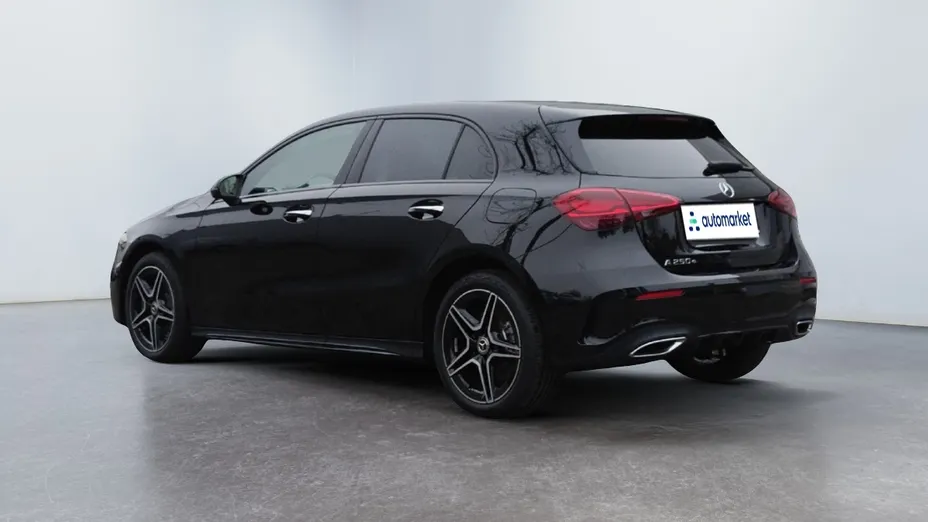 MERCEDES-BENZ A Klasa A 250 e AMG Line 8G-DCT