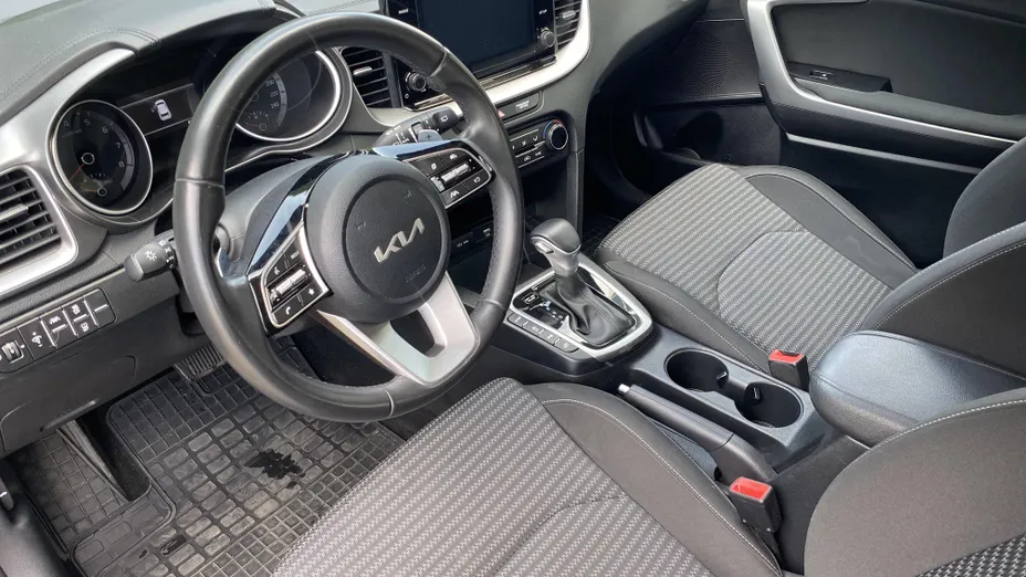 KIA Cee'd Ceed 1.5 T-GDI M DCT