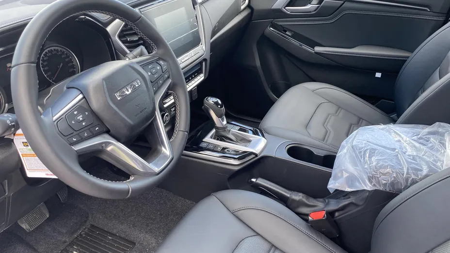 ISUZU D-Max D-Max 1.9 d DC LSX aut Nowy
