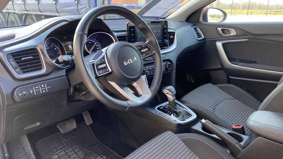 KIA Cee'd Ceed 1.5 T-GDI M DCT