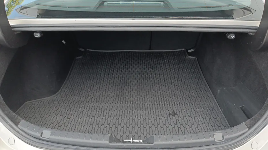 MAZDA 3 3 2.0 mHEV Exclusive Line