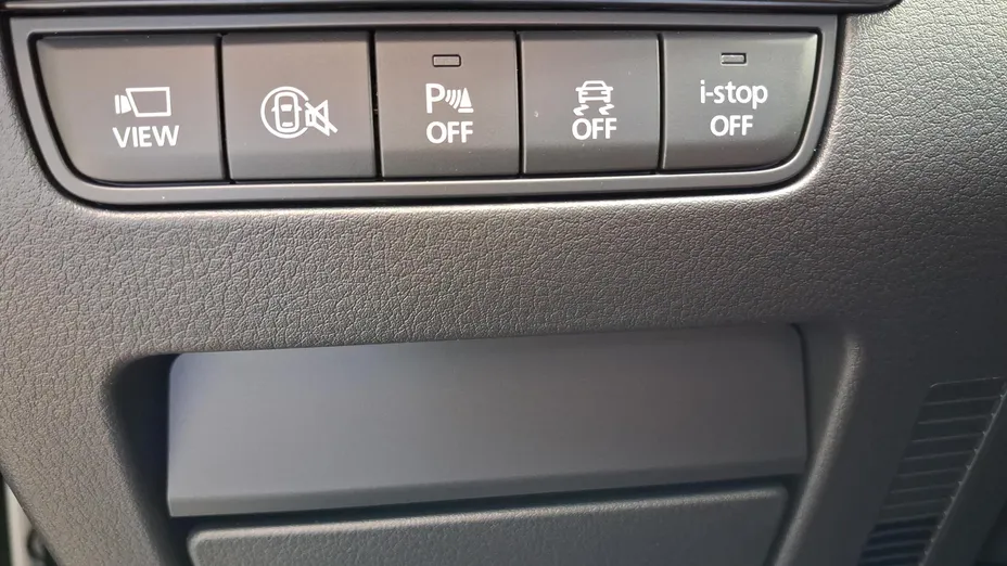 MAZDA 3 3 2.0 mHEV Exclusive-Line