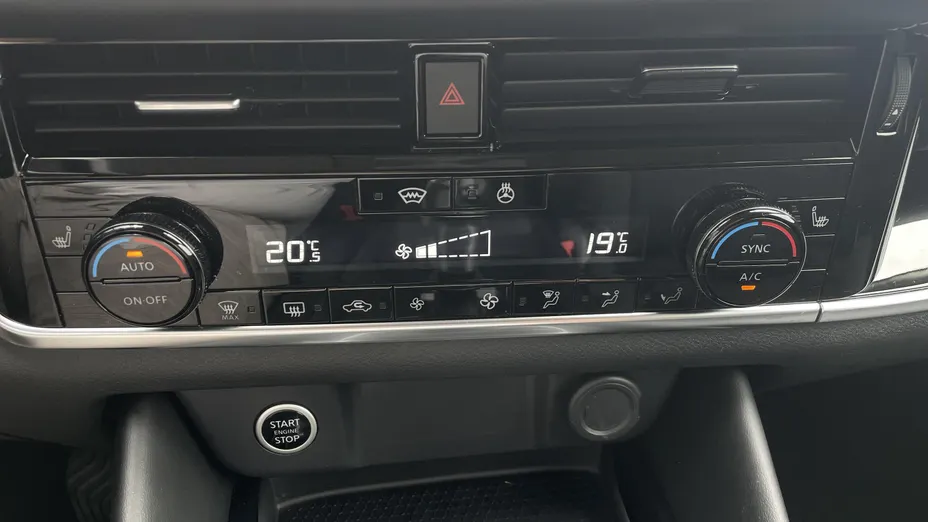 NISSAN Qashqai Qashqai 1.3 DIG-T N-Connecta EU6d