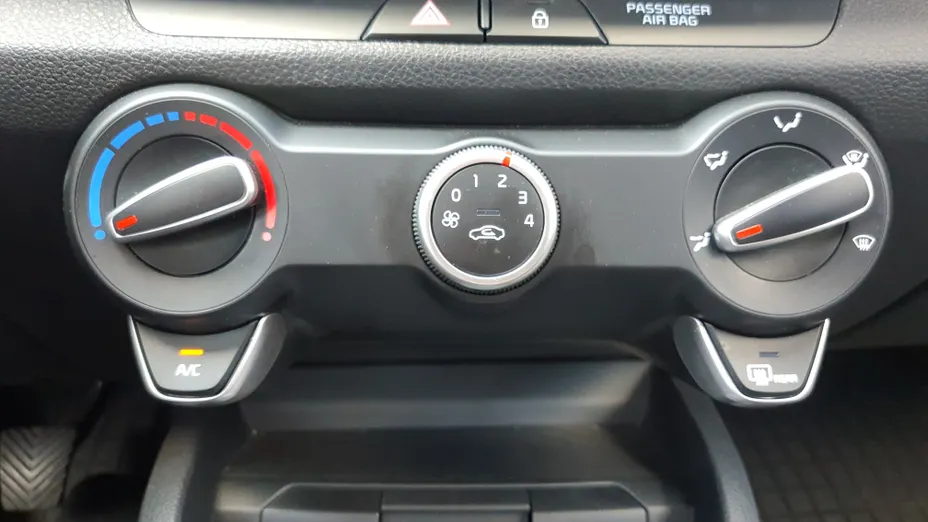 KIA Stonic Stonic 1.2 M