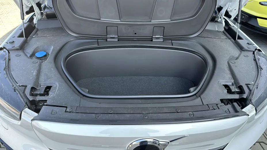 VOLVO C40 C40 P8 Recharge AWD Ultimate