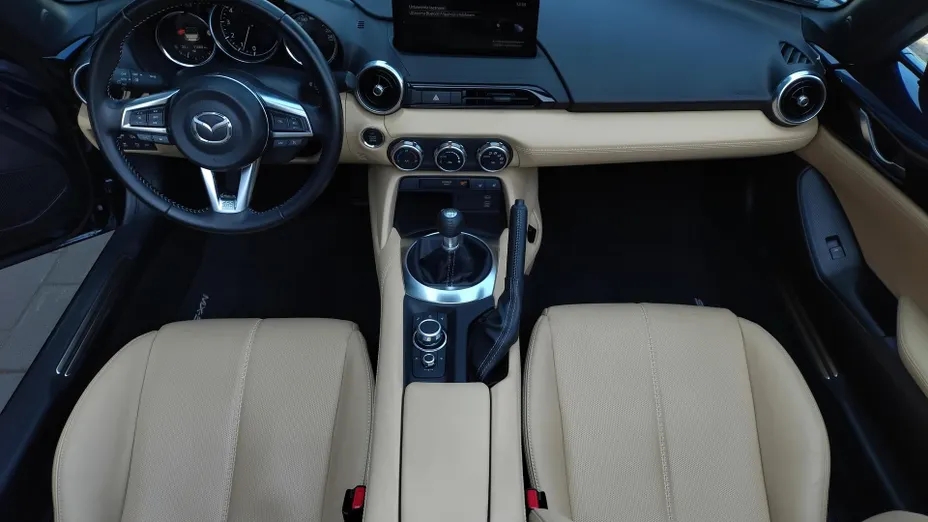 MAZDA MX-5 MX-5 1.5 Kazari