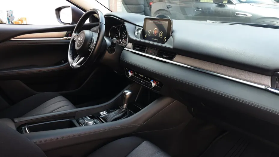 MAZDA 6 6 2.0 Center-Line aut