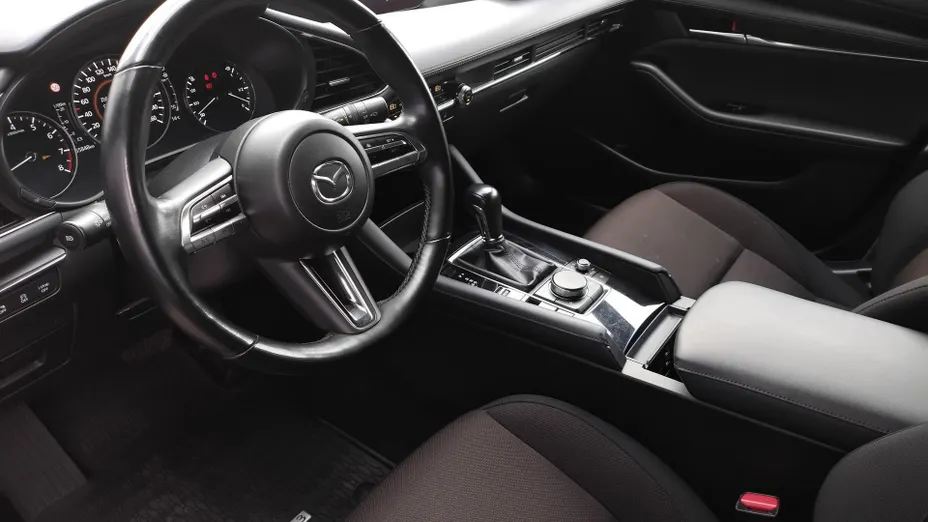 MAZDA 3 3 2.0 mHEV Kanjo aut