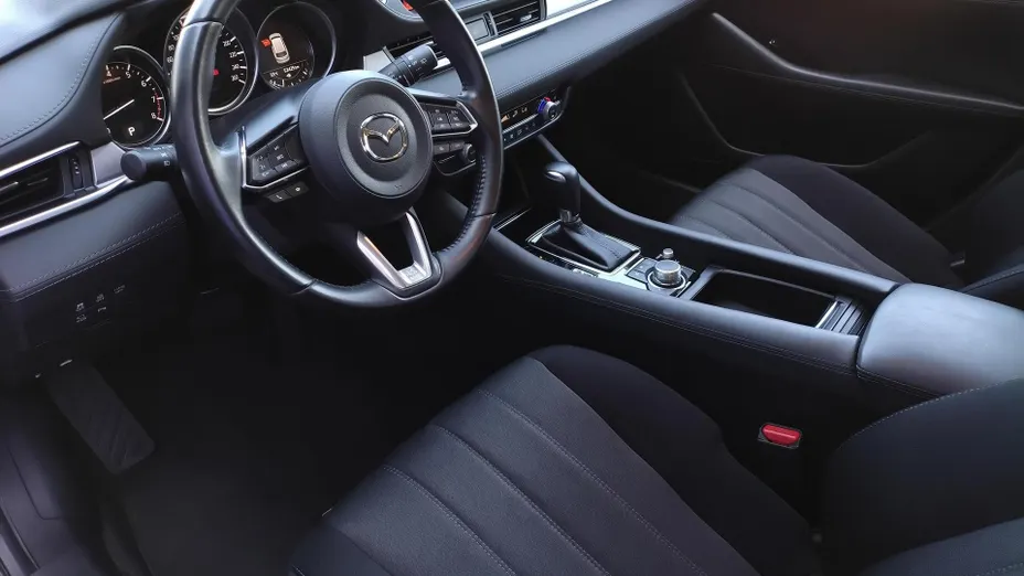 MAZDA 6 6 2.0 Center-Line aut