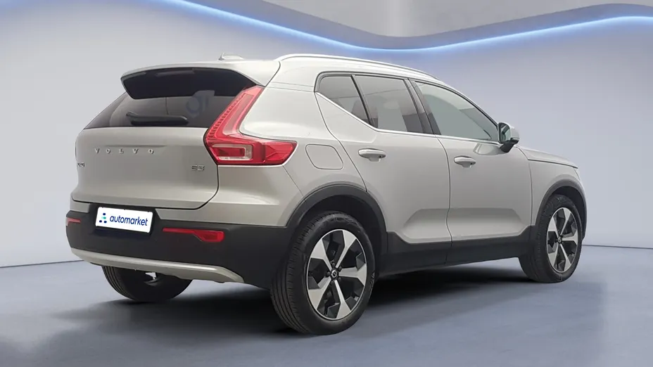 VOLVO XC40 XC40 B3 Plus Bright aut