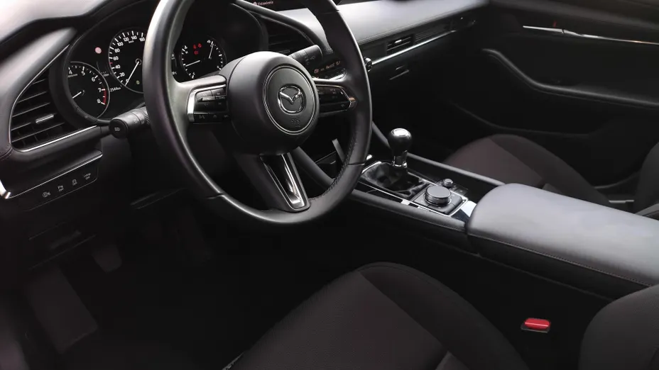 MAZDA 3 3 2.0 mHEV Exclusive Line