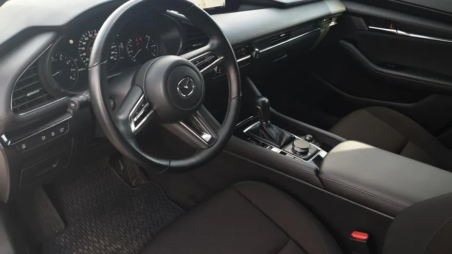 MAZDA 3 3 2.0 mHEV Kanjo aut