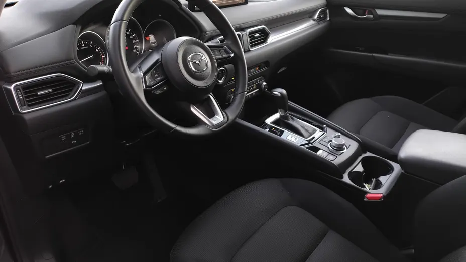 MAZDA CX-5 CX-5 2.0 Center-Line Plus 2WD aut