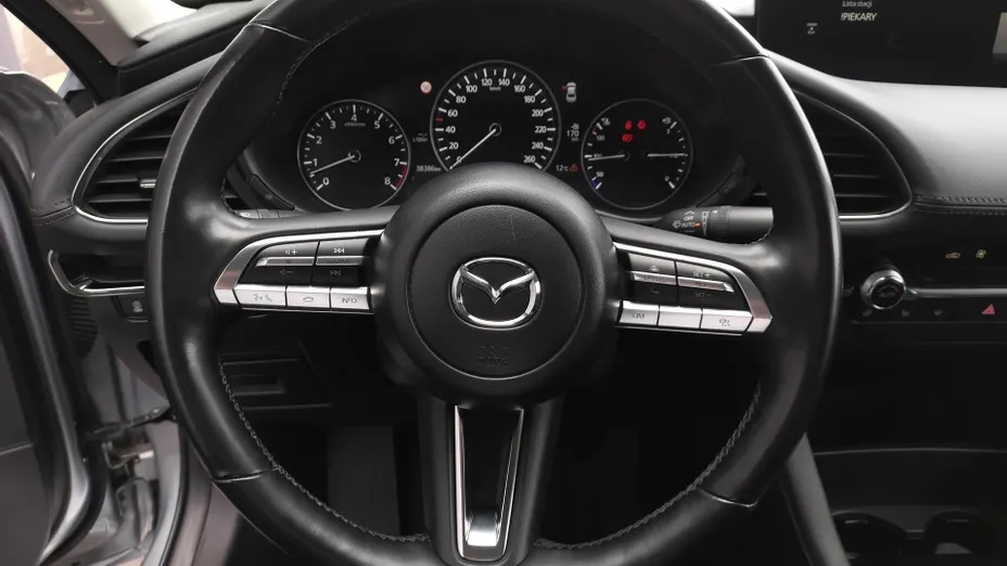 MAZDA 3 3 2.0 mHEV Kanjo aut