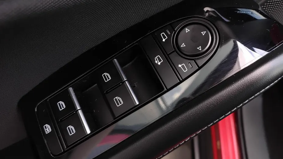 MAZDA CX-30 CX-30 2.0 mHEV Exclusive-Line 2WD