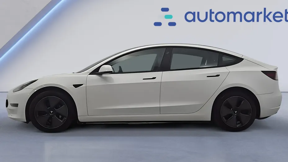 TESLA Model 3 3 Long Range RWD