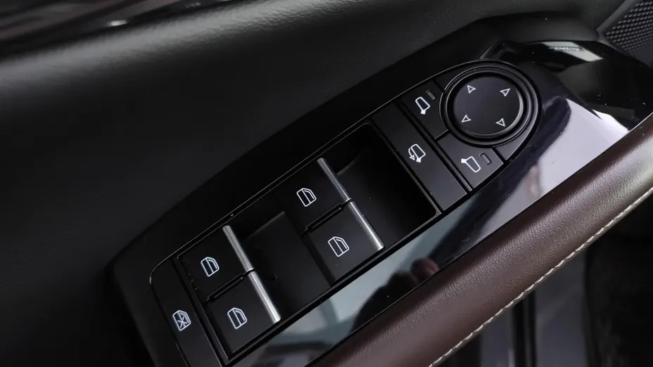 MAZDA CX-30 CX-30 2.0 mHEV Takumi AWD aut