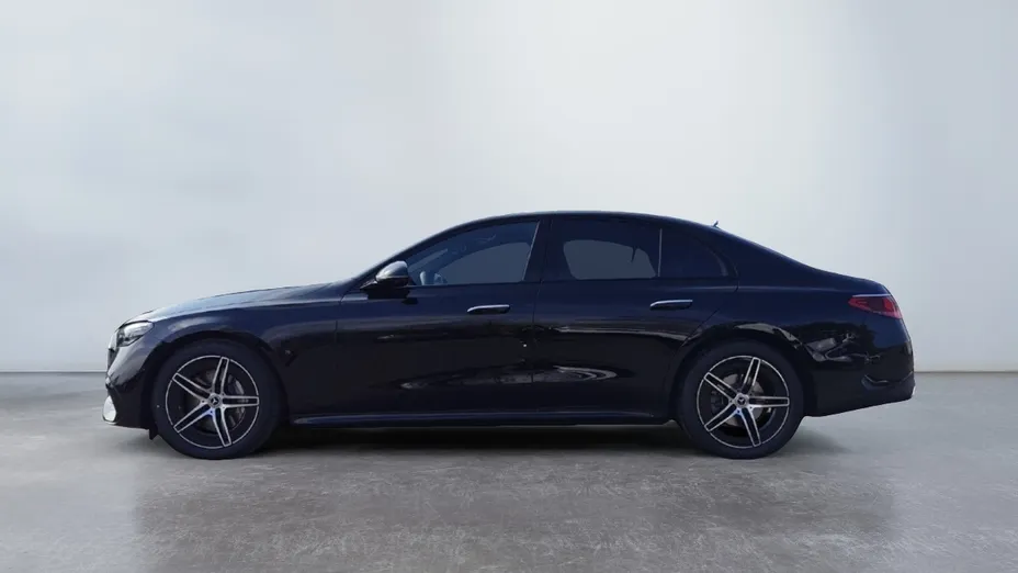 MERCEDES-BENZ E Klasa E 200 mHEV AMG 9G-Tronic Nowy