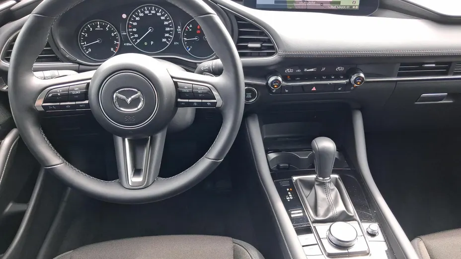 MAZDA 3 3 2.0 mHEV Exclusive-Line