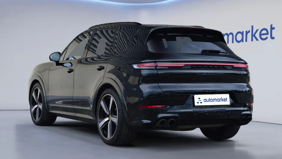 PORSCHE Cayenne Cayenne GTS