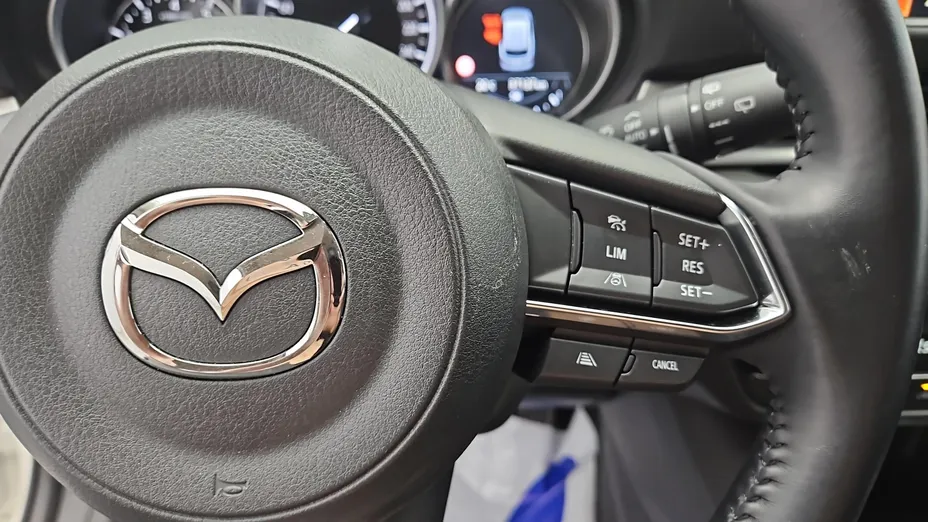 MAZDA 6 6 2.0 Center-Line