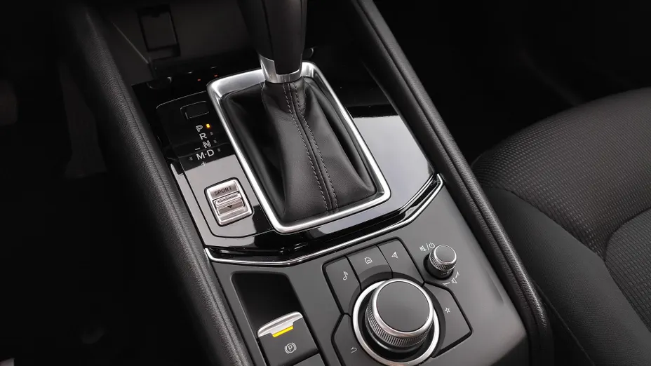 MAZDA CX-5 CX-5 2.0 Center-Line Plus 2WD aut