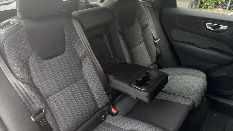 VOLVO XC60 XC60 B4 B Core aut