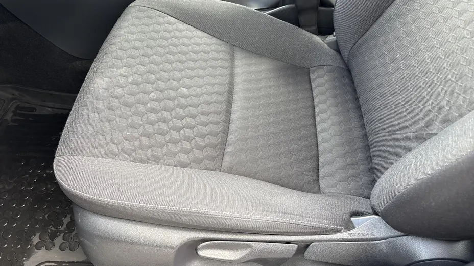 TOYOTA Yaris Yaris 1.5 Comfort