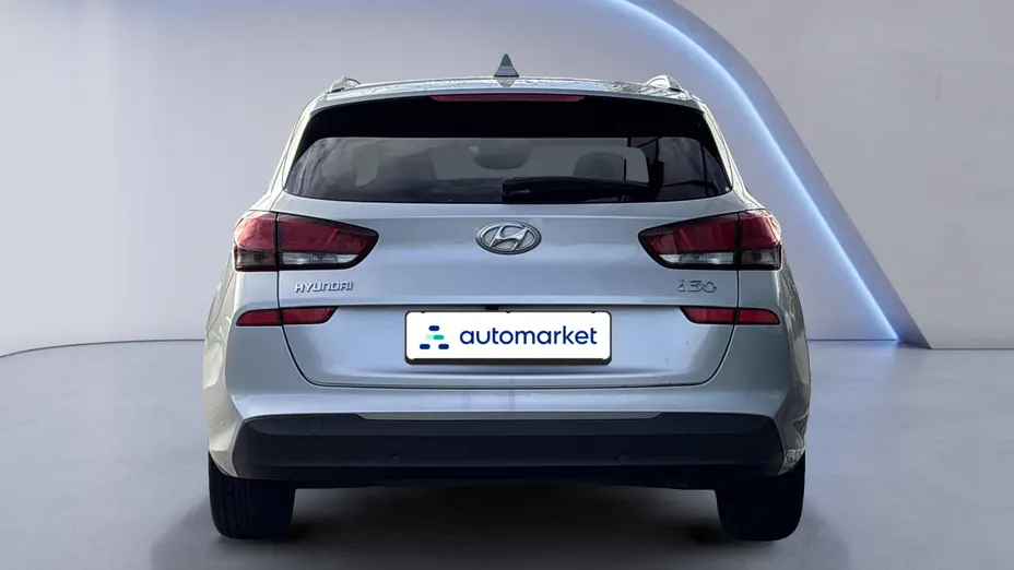 HYUNDAI i30 i30 1.4 T-GDI Comfort