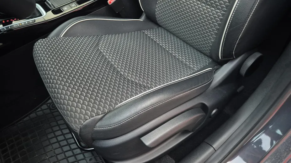 KIA Cee'd Ceed 1.5 T-GDI Tribute DCT