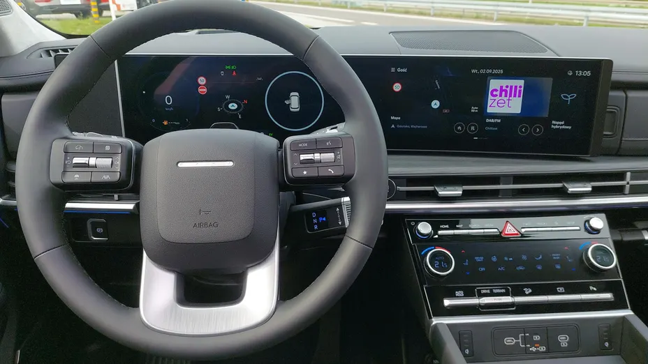 HYUNDAI Santa Fe Santa Fe 1.6 T-GDI HEV Platinum 4WD aut 7os. Nowy