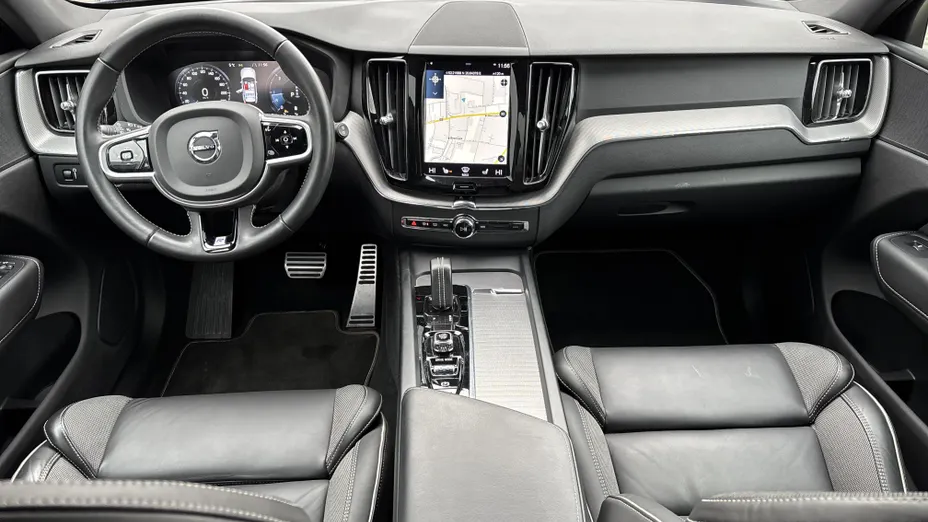 VOLVO XC60 XC60 B4 B R-Design aut