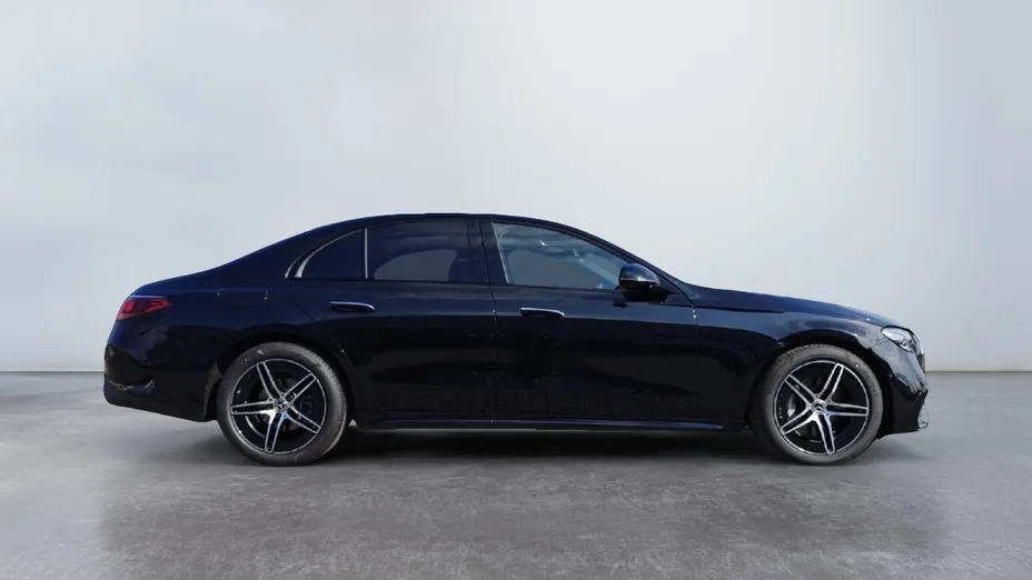 MERCEDES-BENZ E Klasa E 200 mHEV AMG 9G-Tronic Nowy
