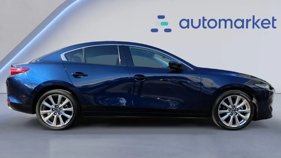MAZDA 3 3 2.0 mHEV Hikari