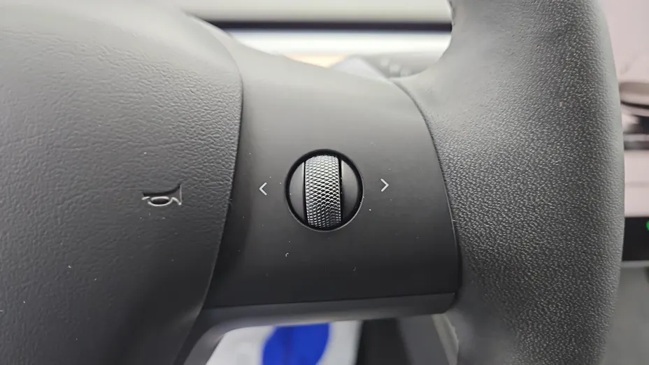 TESLA Model 3 3 Long Range RWD