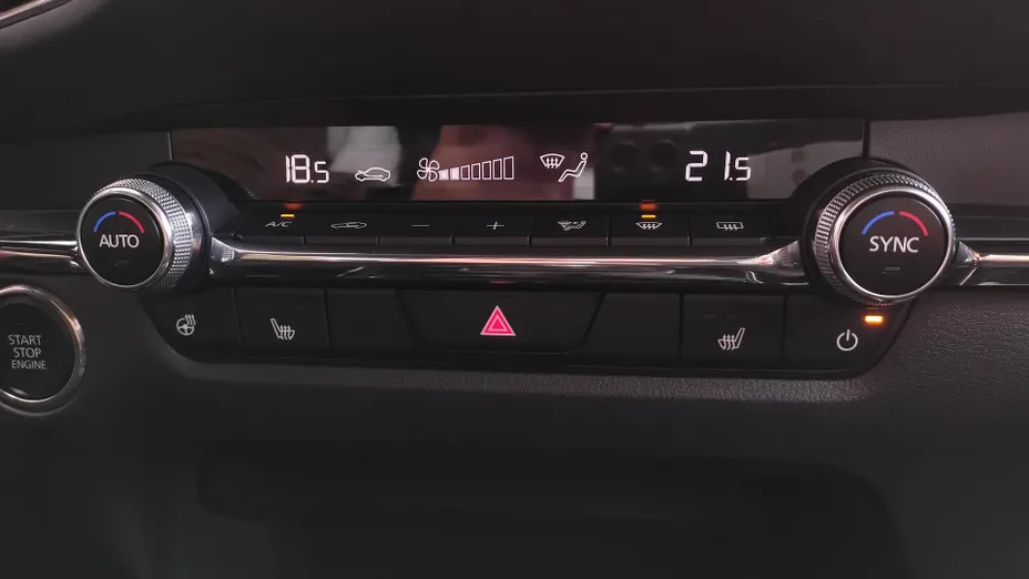 MAZDA CX-30 CX-30 2.0 mHEV Exclusive-Line 2WD