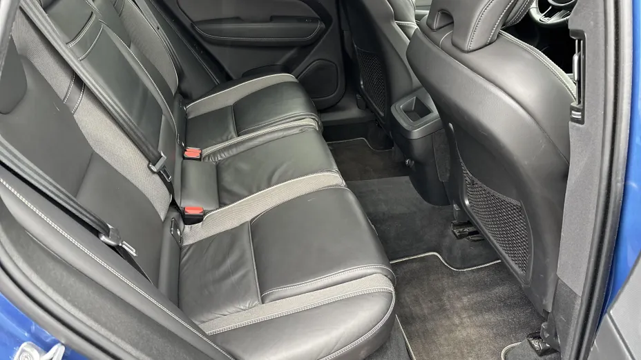 VOLVO XC60 XC60 B4 B R-Design aut