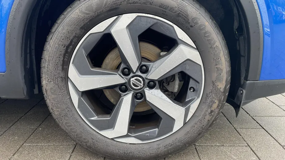 NISSAN Qashqai Qashqai 1.3 DIG-T N-Connecta EU6d