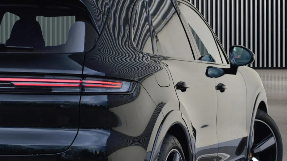 PORSCHE Cayenne Cayenne GTS