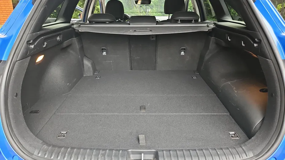 KIA Cee'd Ceed 1.6 GDI PHEV Business Line DCT