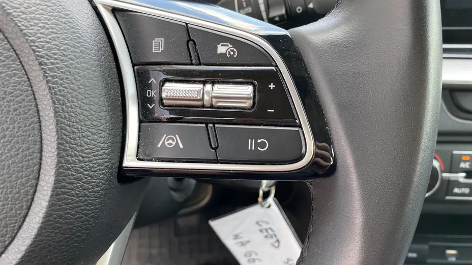 KIA Cee'd Ceed 1.5 T-GDI M DCT