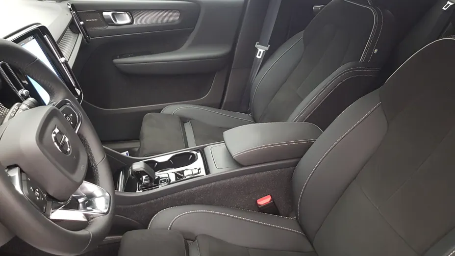 VOLVO XC40 XC40 B3 Plus Bright aut