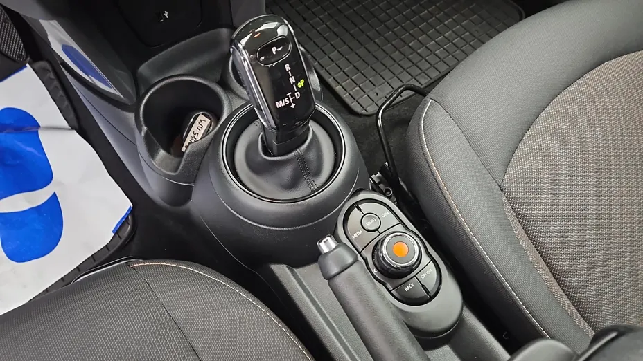 MINI [BMW] Mini Cooper aut