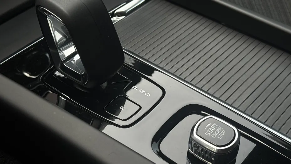 VOLVO XC60 XC60 B4 B Core aut