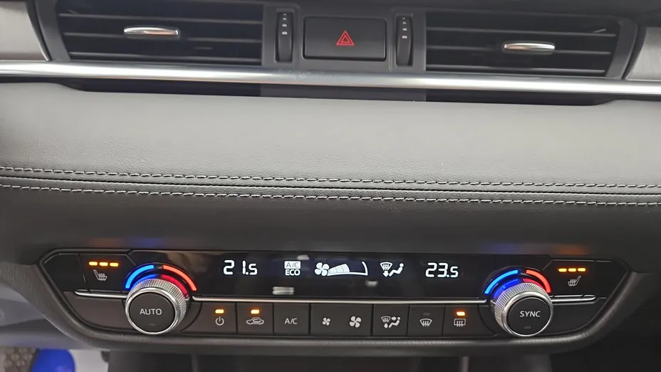 MAZDA 6 6 2.0 Center-Line