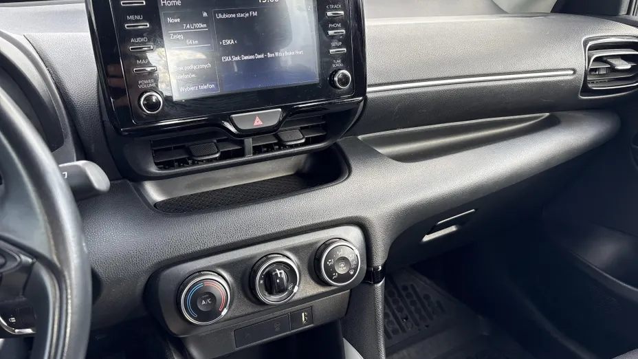 TOYOTA Yaris Yaris 1.5 Comfort