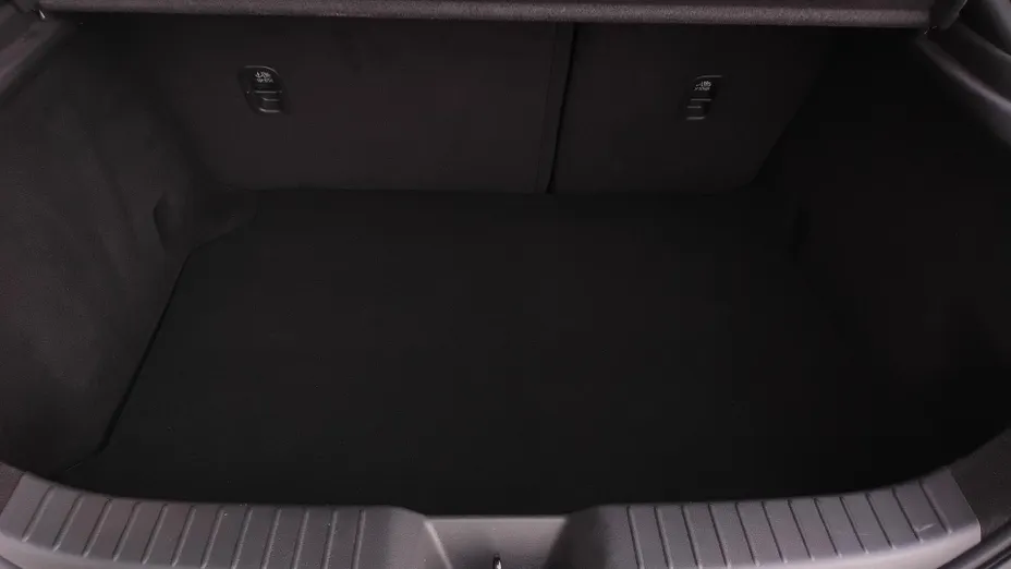 MAZDA 3 3 2.0 mHEV Exclusive Line